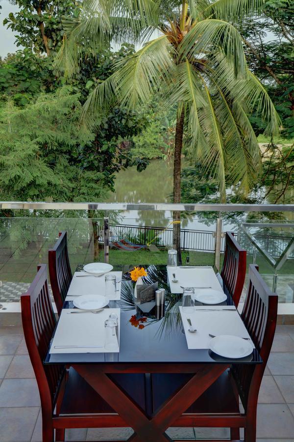 Nadhiyoram River Retreat Kochi Bagian luar foto