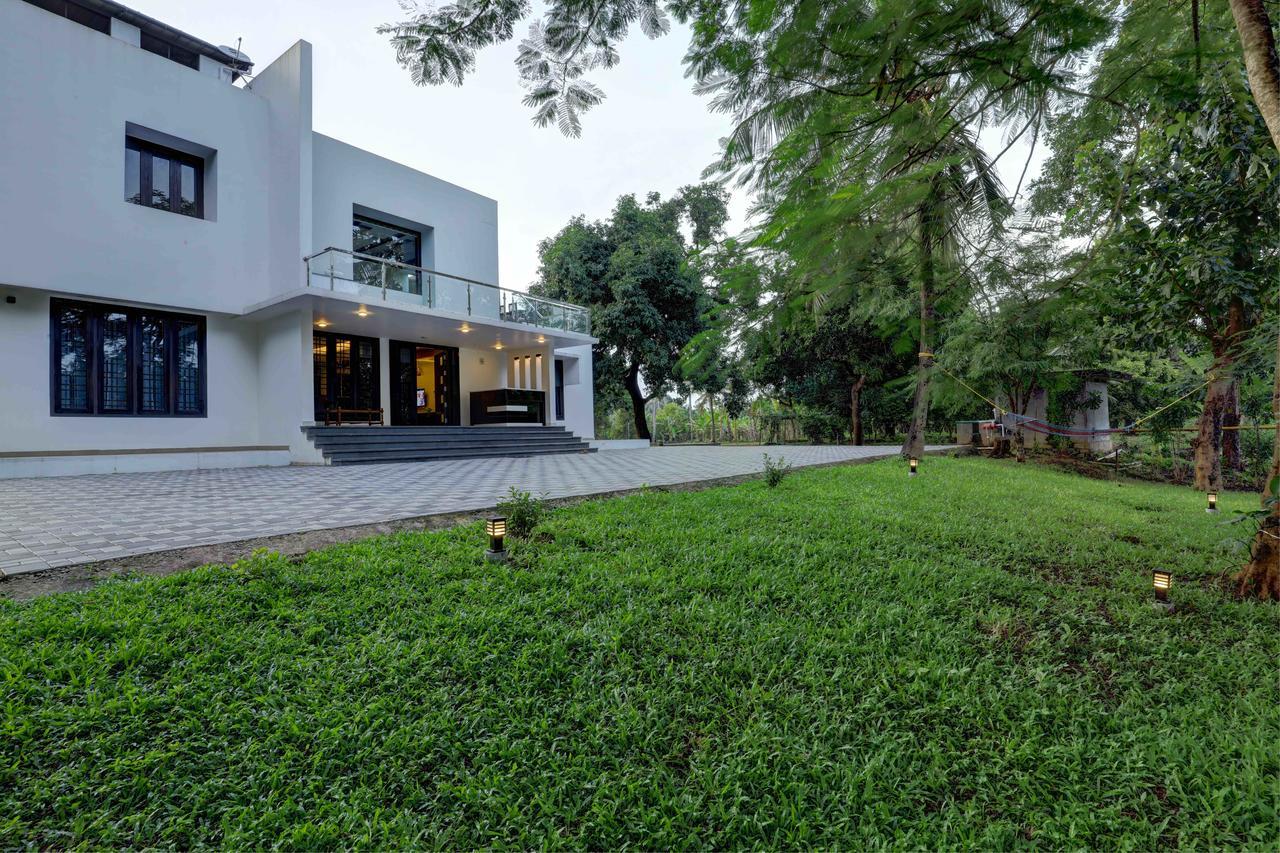 Nadhiyoram River Retreat Kochi Bagian luar foto