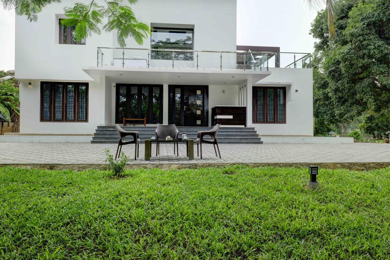 Nadhiyoram River Retreat Kochi Bagian luar foto
