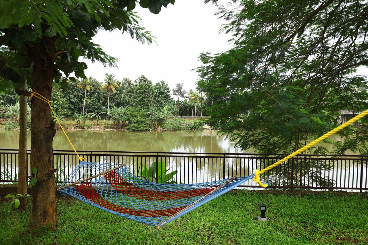 Nadhiyoram River Retreat Kochi Bagian luar foto